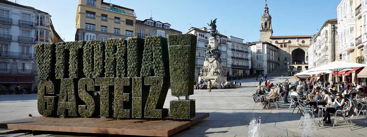 A&M Alquiler y Mediación en Vitoria, pisos venta en las mejores zonas de Vitoria- Gasteiz. Tu inmobiliaria Venta y alquiler de pisos, chalets, oficinas y locales en Vitoria- Gasteiz, Alava.